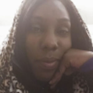 Meet your Posher, Lizzette